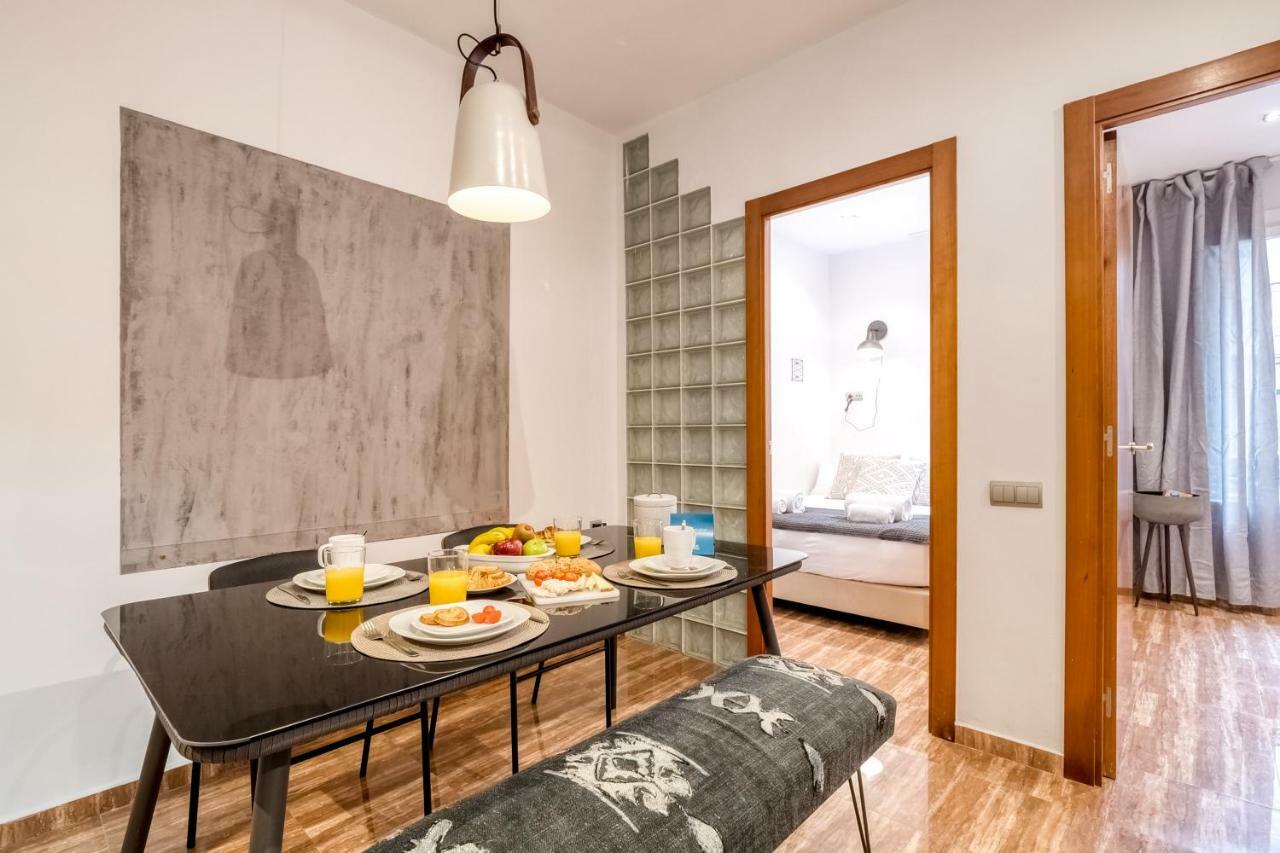 Sweet Inn - Lesseps Barcelona Exteriér fotografie